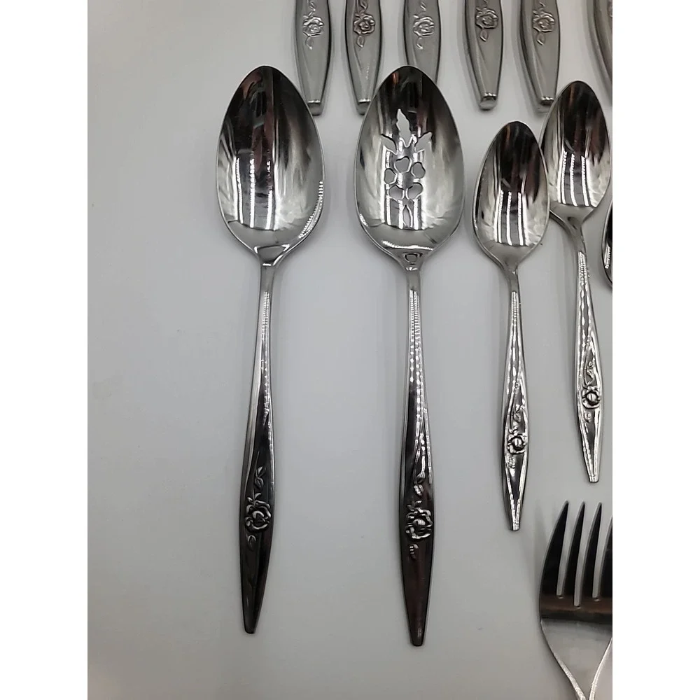 51pc Oneida Oneidacraft Stainless Flatware Deluxe‎ Lasting Rose Floral Shiny